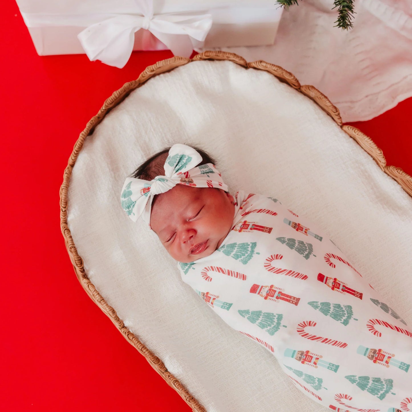 Nicholas Single Knit Blanket