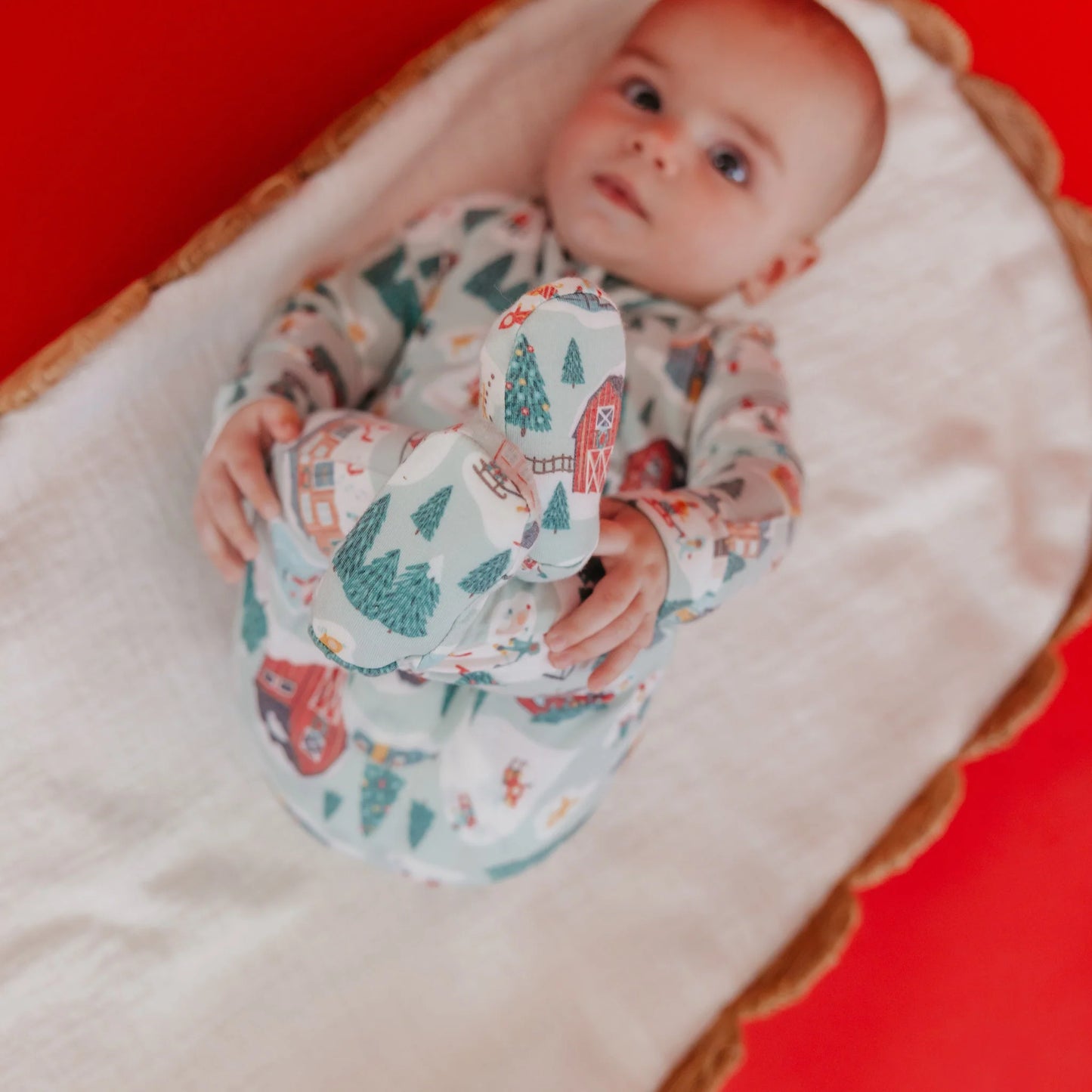 Snowy Slopes Zip-Up Footie