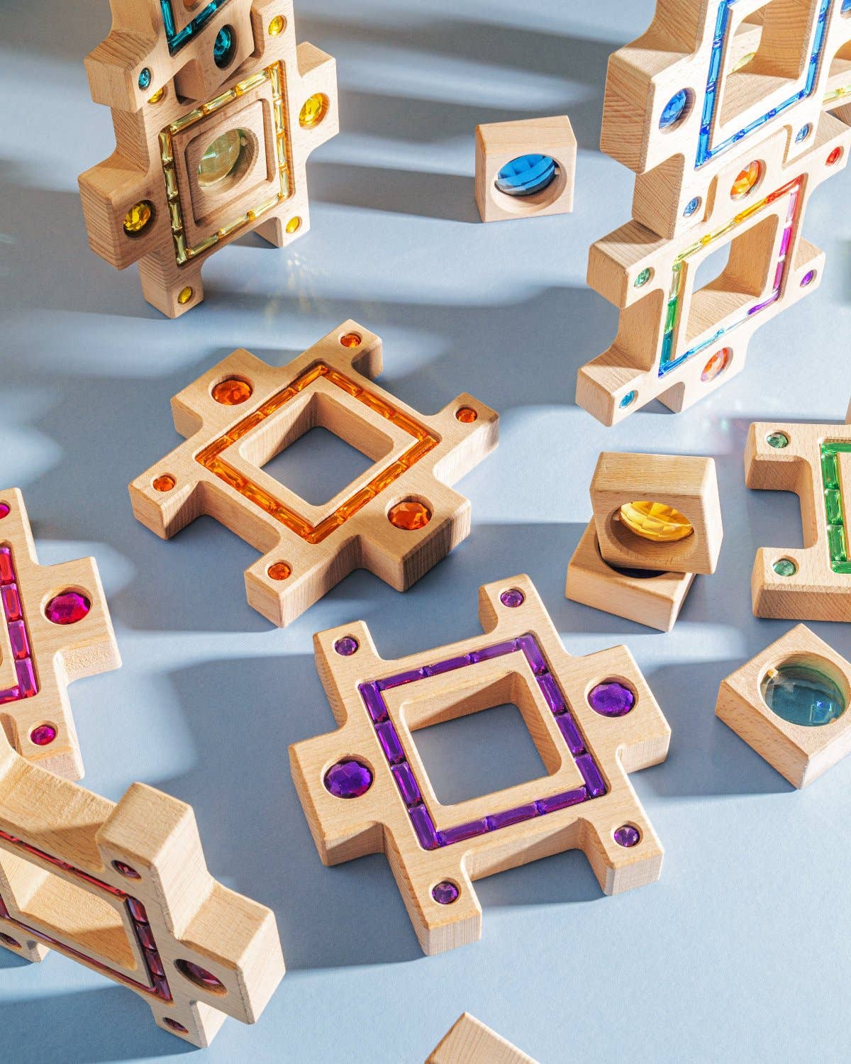 Maison Rue Busy Blocks