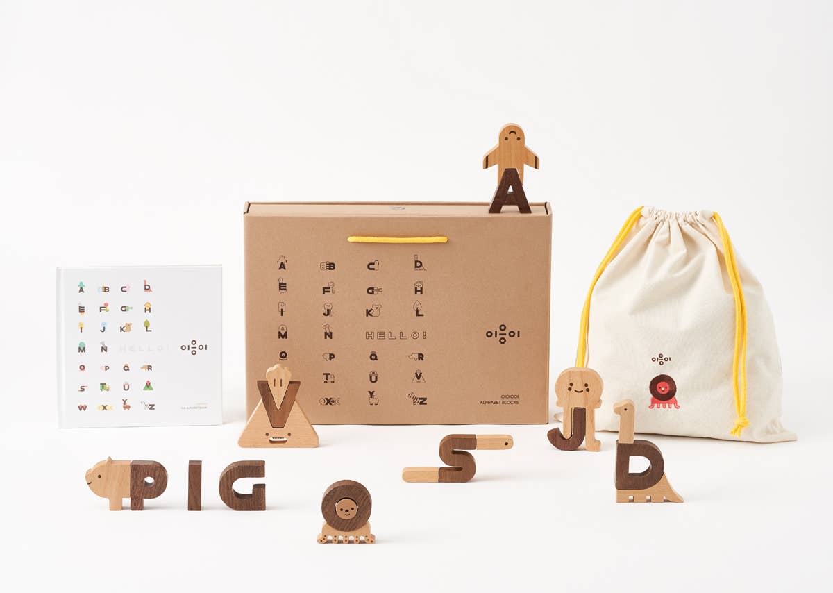 Oioiooi - Alphabet Play Blocks