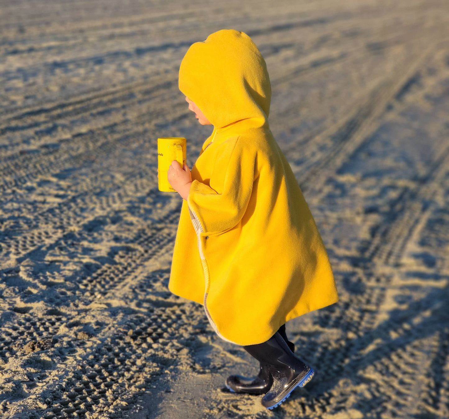 Fleece Car Seat Poncho, Sunshine Plaid