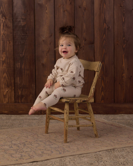 Spongey Knit Petal Daisy Set